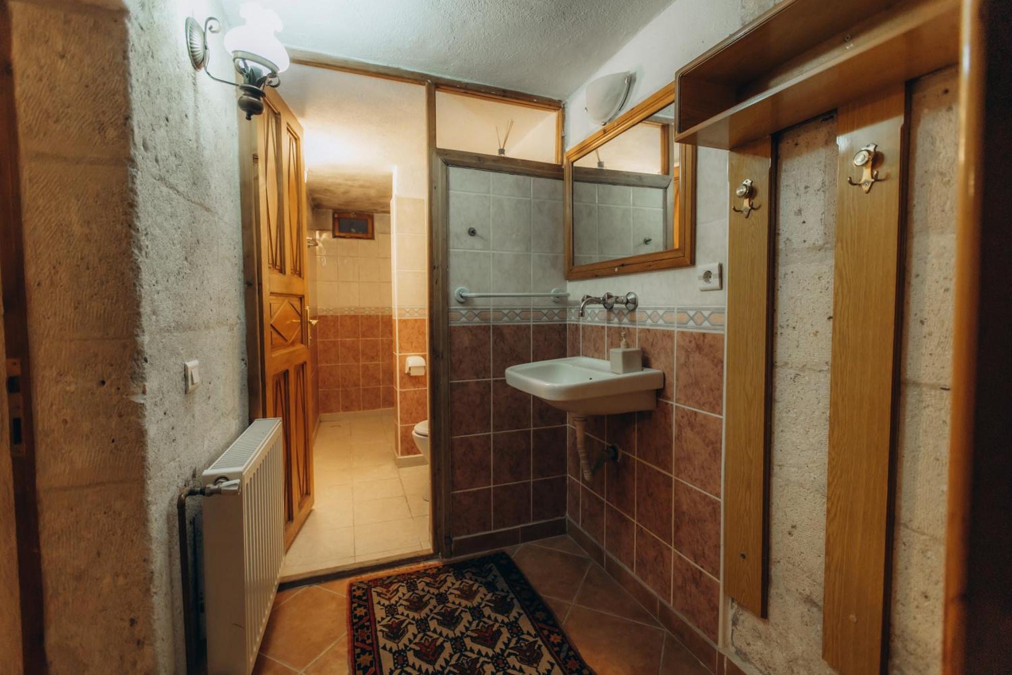 Anatolia Raymonde Cave House Гостевой дом *